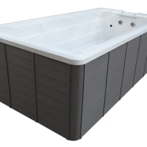 Alternative view of Zwemspa Vero